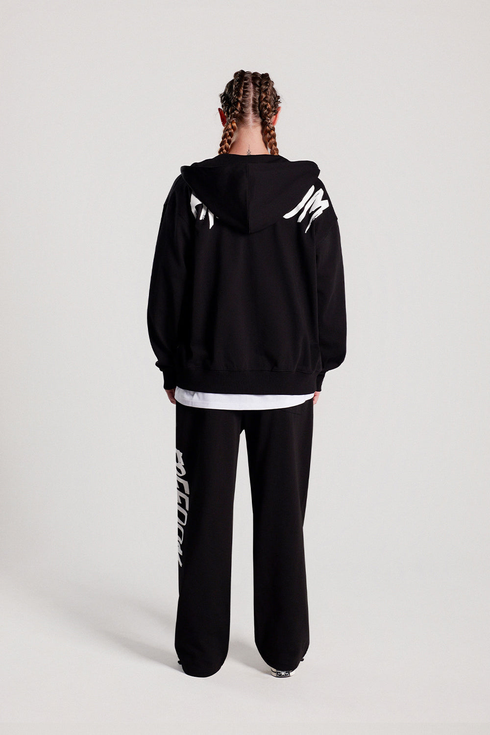 Back Print Hooded Zip-up (Black/White)