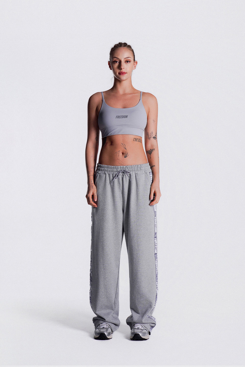 Women's Lettering Sweatpants (Gray)