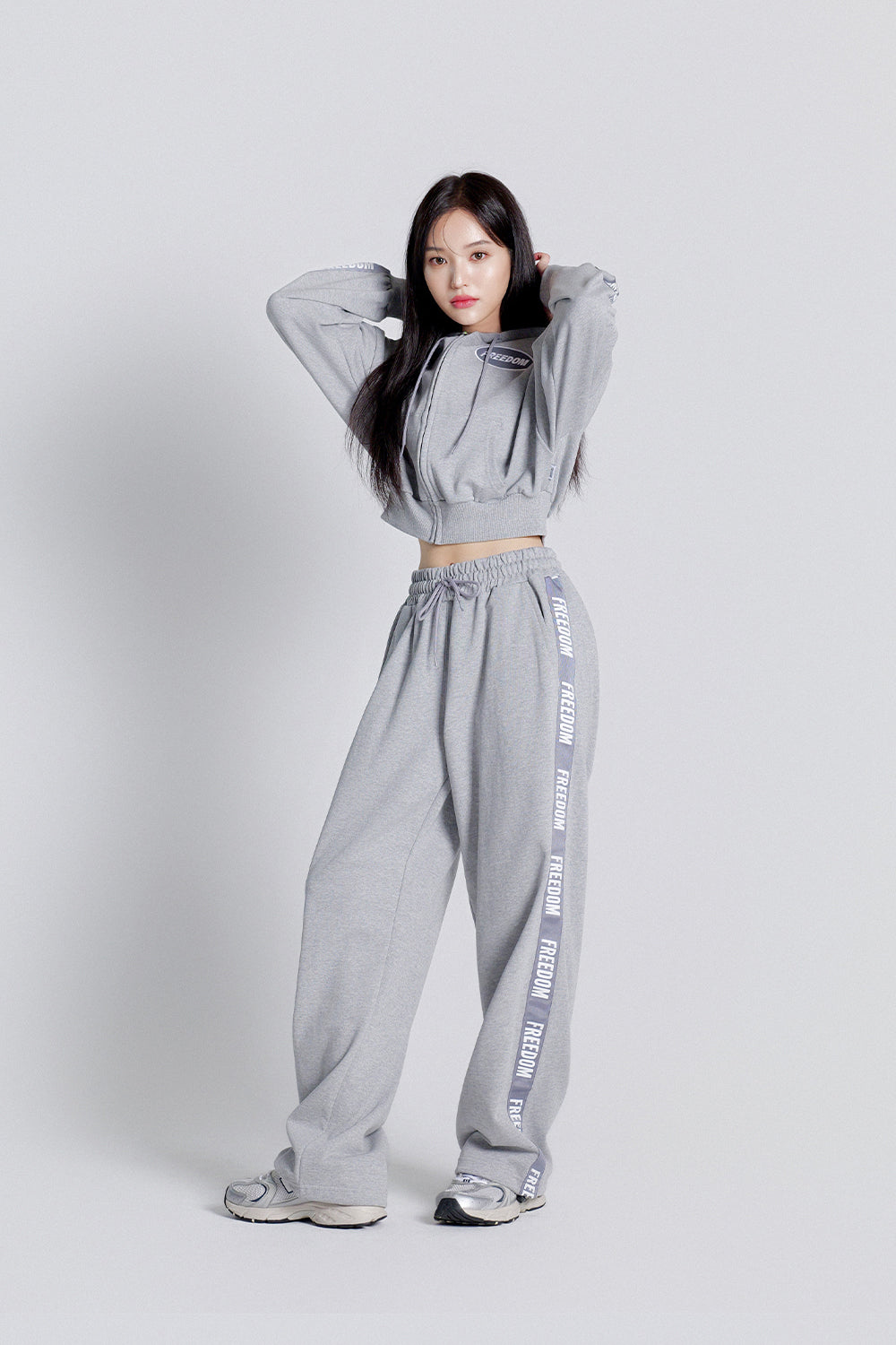 Women's Lettering Sweatpants (Gray)