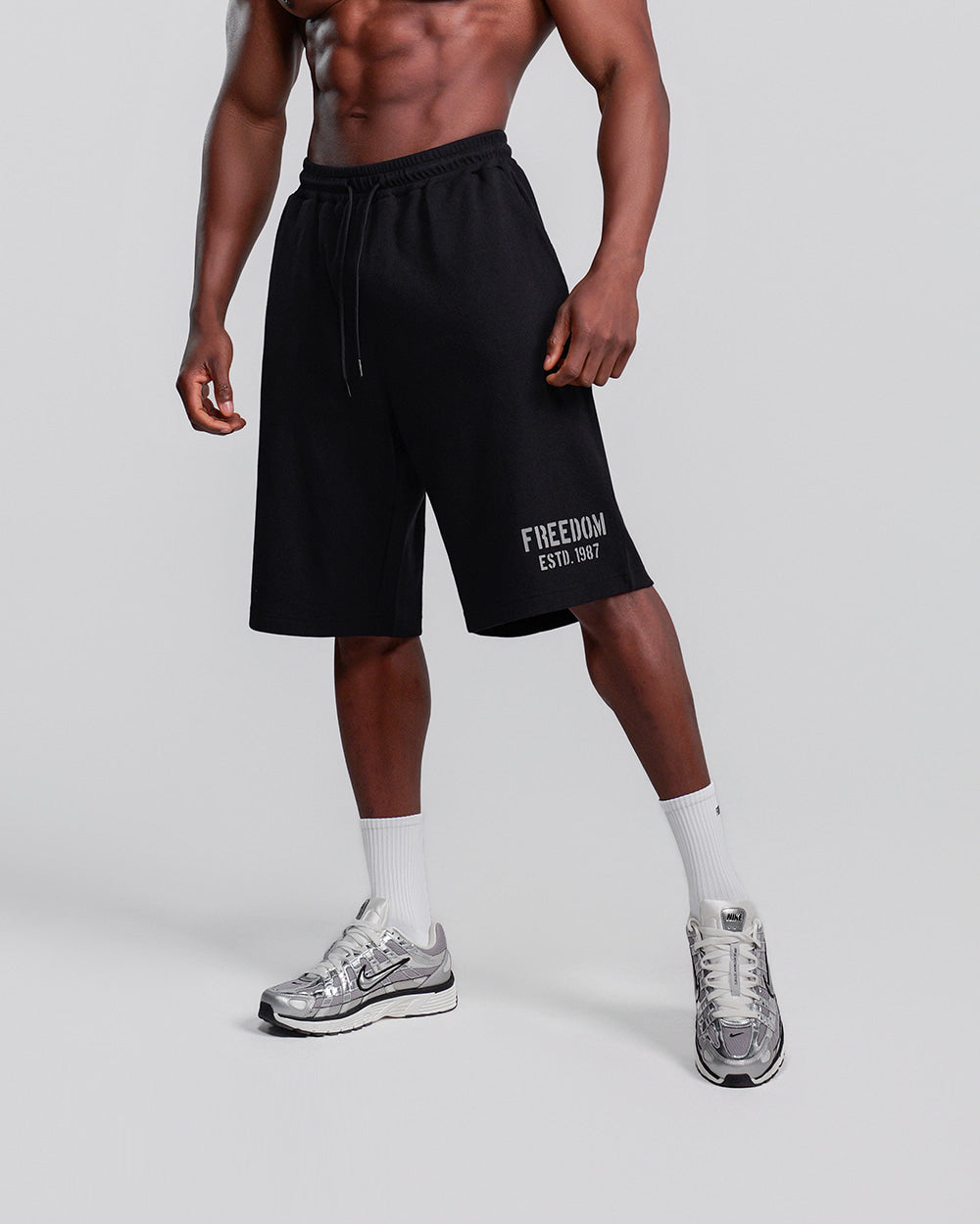 1987 Waffle Bermuda Shorts (Black)