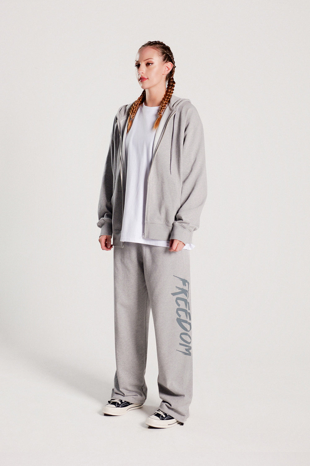 Back Logo Sweatpants (Gray)