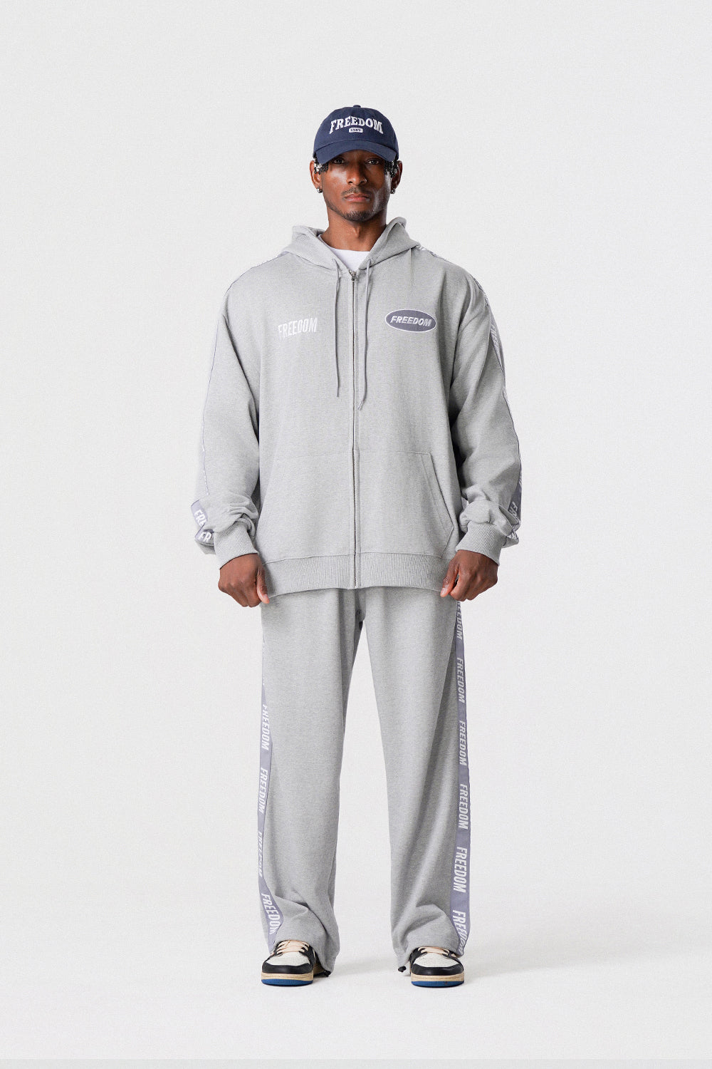 FREEDOM Lettering Hoodie (Gray)