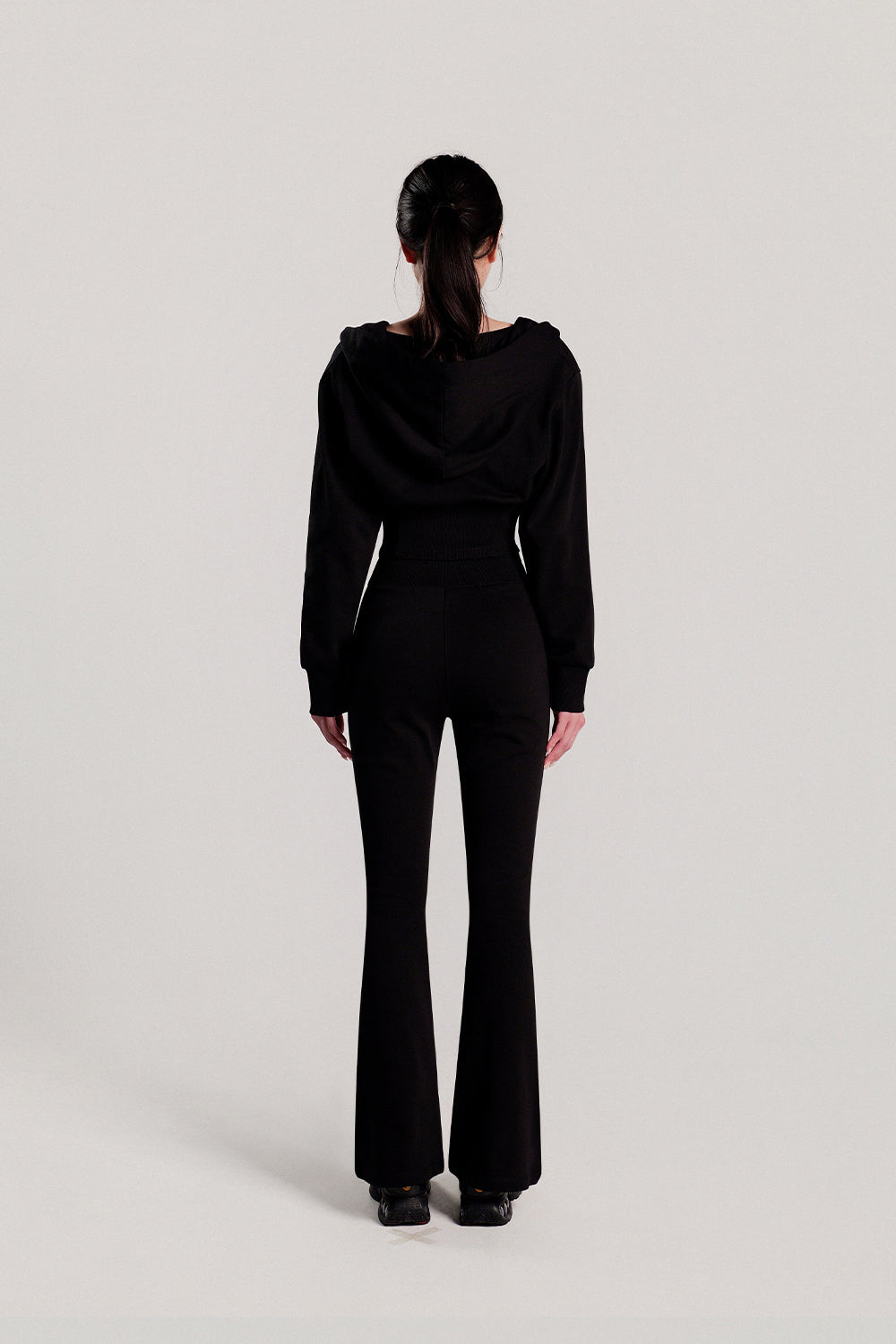 High-Banding Bootcut Sweatpants (Black)