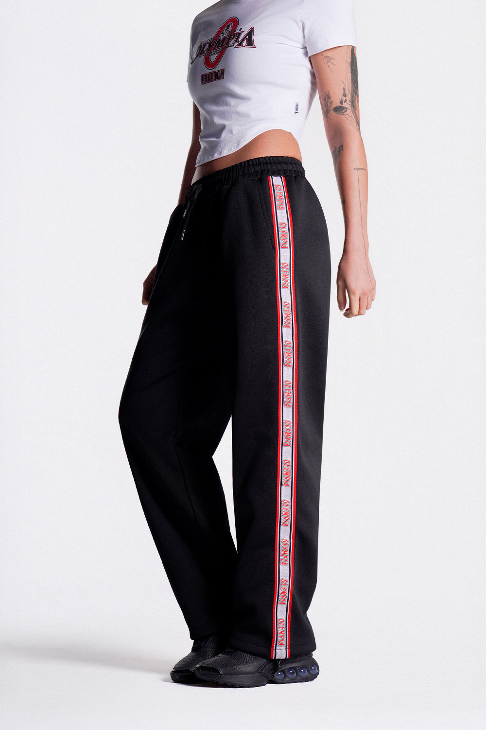 Olympia Lettering Mesh Embossed Pants (Black)