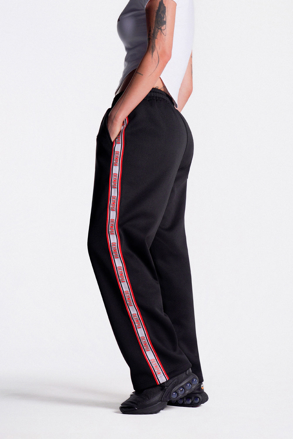 Olympia Lettering Mesh Embossed Pants (Black)