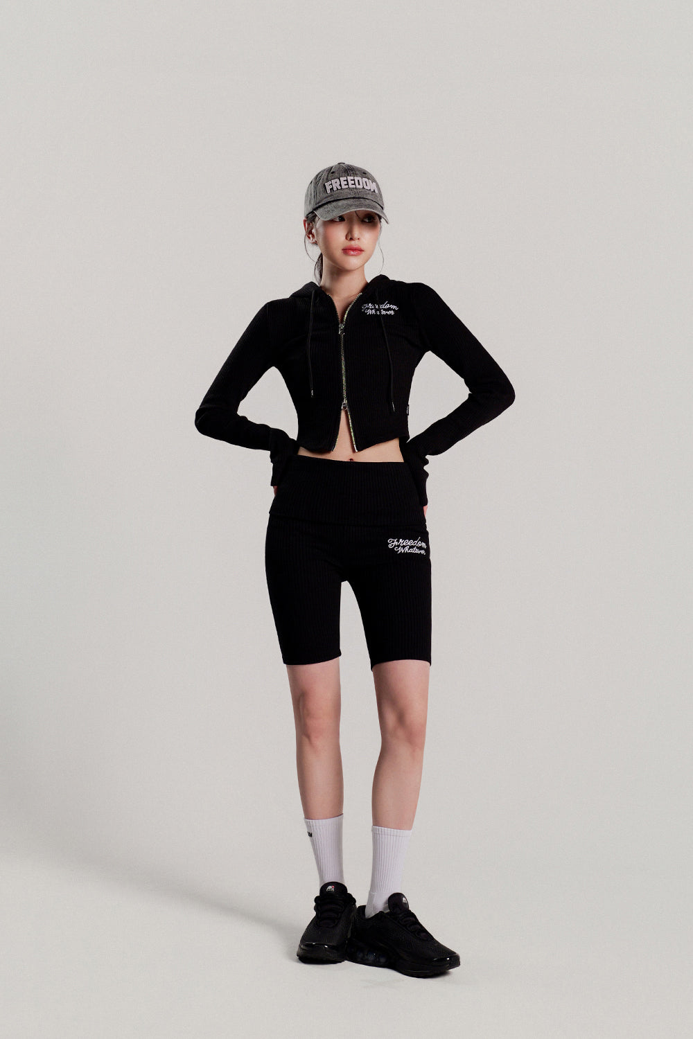 Ribbed Folding Biker Shorts (Black)